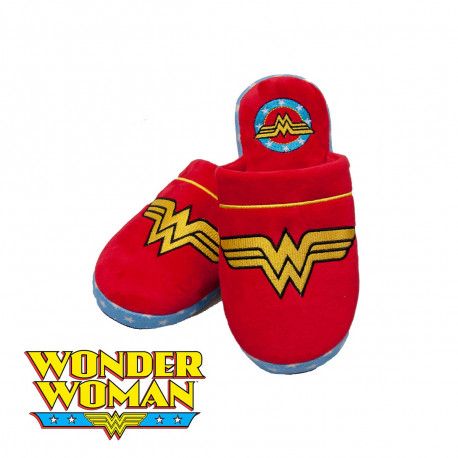 Pantoufles avec semelles antidérapante et le logo Wonder Woman