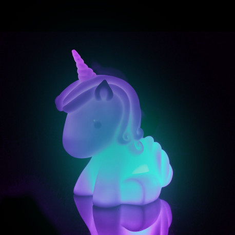 La petite veilleuse licorne multicolore trop chou