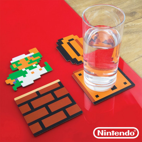 Illustration de l'utilisation des sous-verres Mario Bros