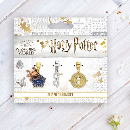 Accessoire Harry Potter : lot de 4 pendentifs symboles Poudlard sur Rapid  Cadeau