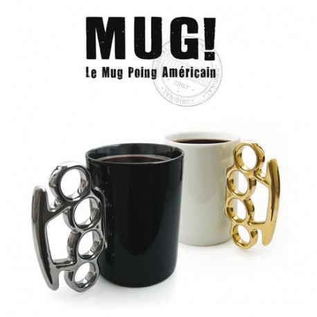 mug design avec poignée en forme de poing américain
