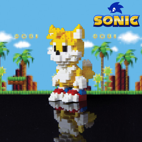 Une figurine à construire Tails Le Renard