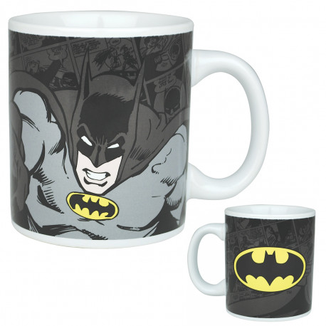 Le mug Batman Punch… une tasse originale qui ne manque pas de pep’s ! Le justicier masqué débarque dans votre cuisine sur ce mug en céramique totalement geek ! Un cadeau pour les super-héros du quotidien…