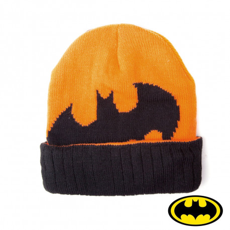 Arpentez les rues de Gotham City avec votre bonnet Batman coloré et son logo chauve-souris… Vous aurez ainsi un look de super-héros pour affronter le froid ! So geek…